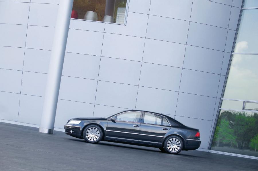  Volkswagen Phaeton 2003 года  (фото 63 из 82)